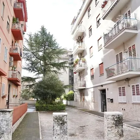 Apartment Ardeatino Rome