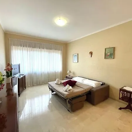 Domus St Peter Apartment Rome
