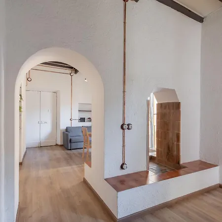 Iflat Bright Brand New 3-bedroom In Monti Apartment Rome