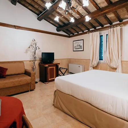 Pantheon 4* Řím