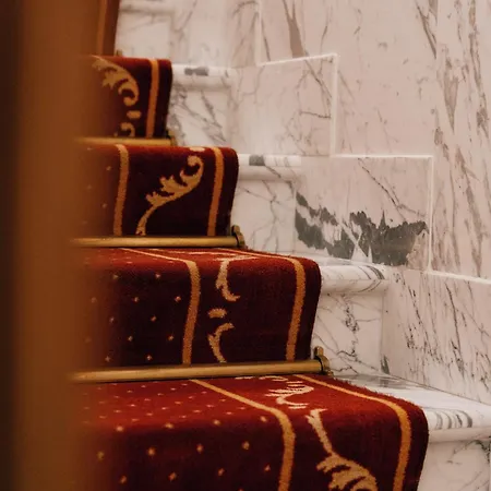 Hotel Pantheon 4*