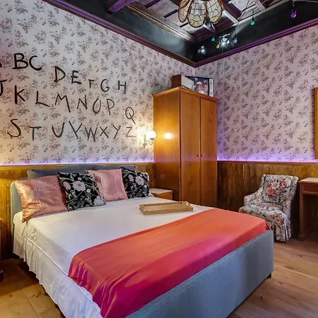 Apartamento Stranger Pod *