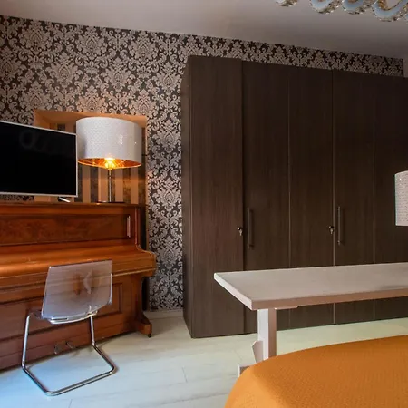 Smart House Colosseo By Barbarhouse