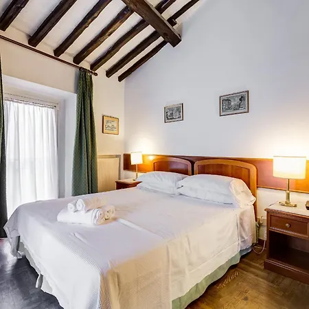 Clod's Pods Holiday home Rome