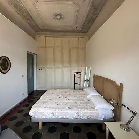 Apartment Fresco's Rom
