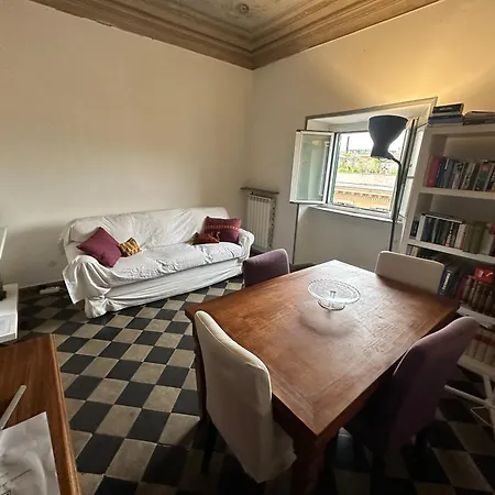 Fresco's * Rom