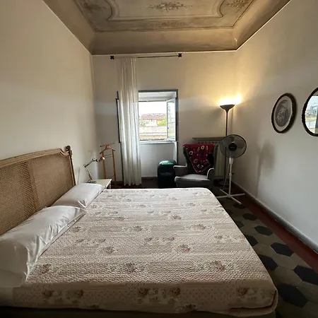 Fresco's Apartment Rom