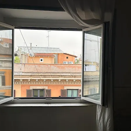 Apartment Fresco's Rom