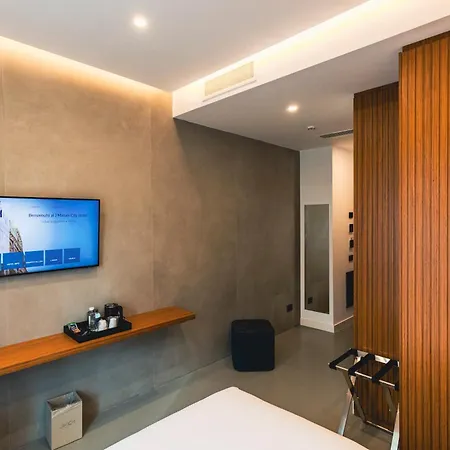 Hotel J Maluni Rzym