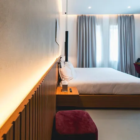 Hotel J Maluni Rzym