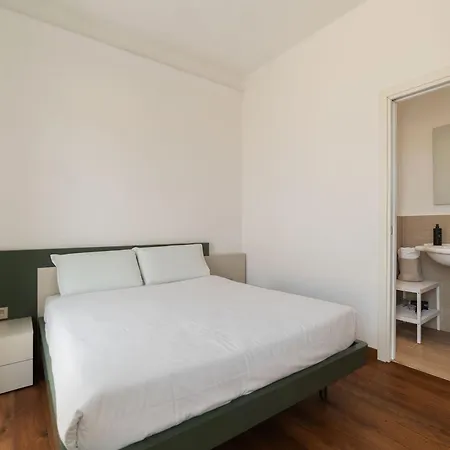 Apartment Joivy Cavour Luxury Rome