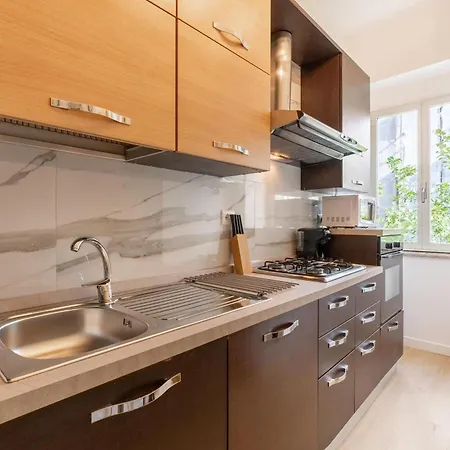 10 Minuti Dal Vaticano Domus Valeria Apartment