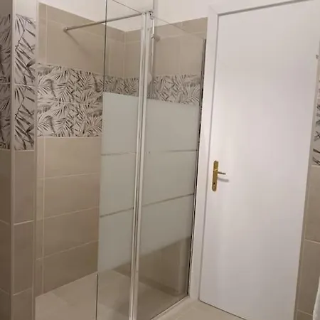 Apartment Rhome *