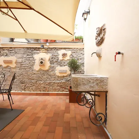 Apartment Domus Minelli Navona By Ghor *