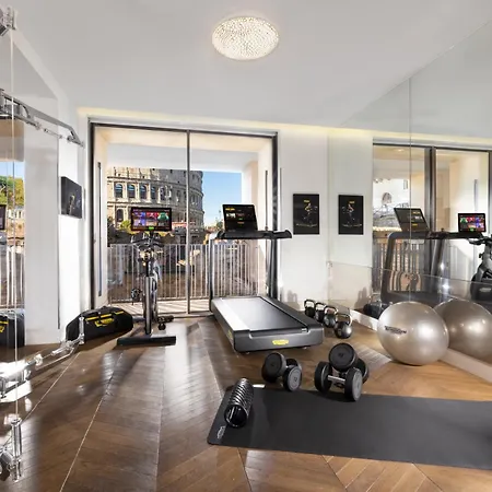 Palazzo Manfredi - Small Luxury Of The World