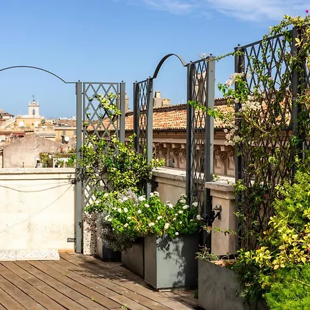 Daire Penthouse Capitol Roma