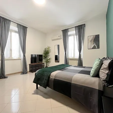 Castani Appartamento Roma