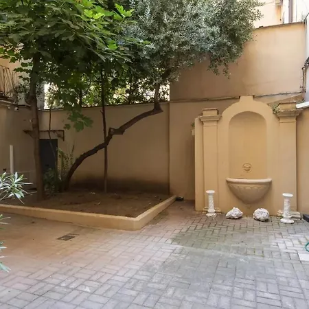 Elegant Loft At Piazza Vittorio