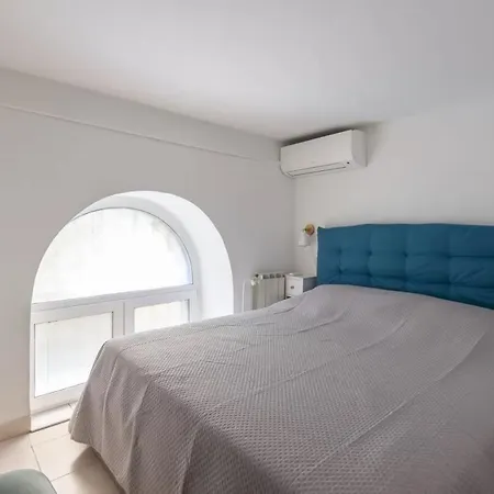 Elegant Loft At Piazza Vittorio Apartment *