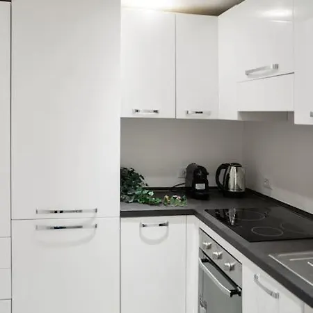 Appartamento New Mini Loft Per 3 A Centro *