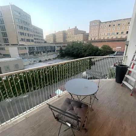 Domus Laterani By Jfm - Comfortable Big Terrace Colosseo Appartamento