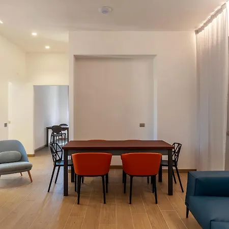 Apartment Joivy Cavour Luxury