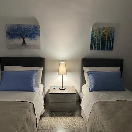 Apartment Giosephine House *