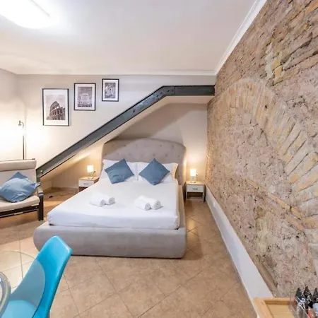 - 1 Floor Appartamento Roma