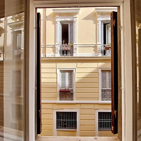 Caprareccia In Monti By Halldis * Roma
