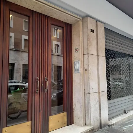 Apartment Vicino Alla Metropolitana Rome
