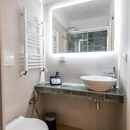 Apartment Re Di Ela