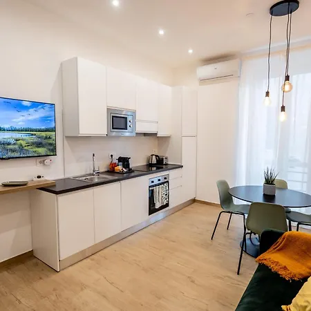 Re Di Ela Apartment *