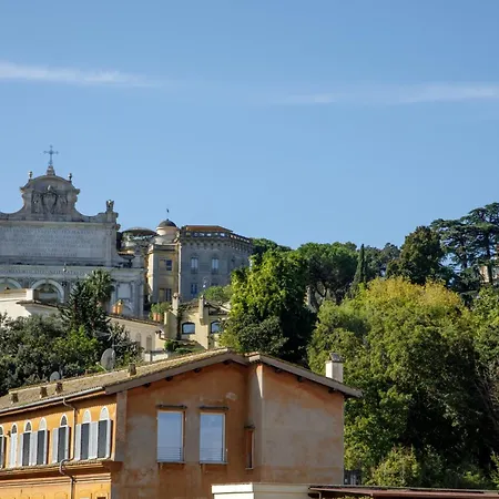 Apartment Tiberim Lux Penthouse- City View Rome