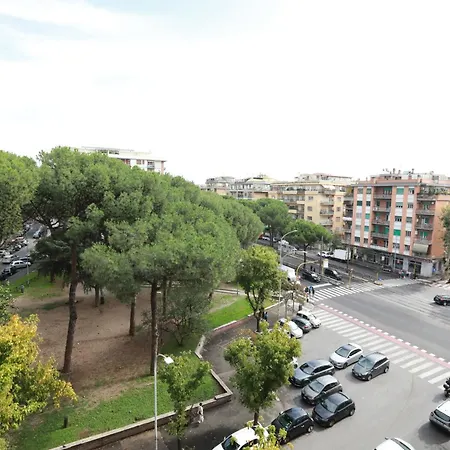 Unique Prenestina Apartment Rome
