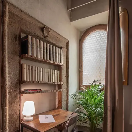 Benedetta - Trastevere Luxury Apartment *