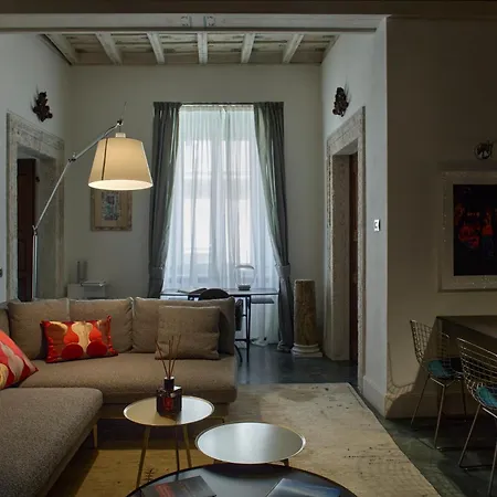 Palazzo Delle Pietre - Luxury Aparthotel