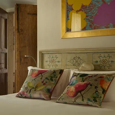 Palazzo Delle Pietre - Luxury Aparthotel 5*