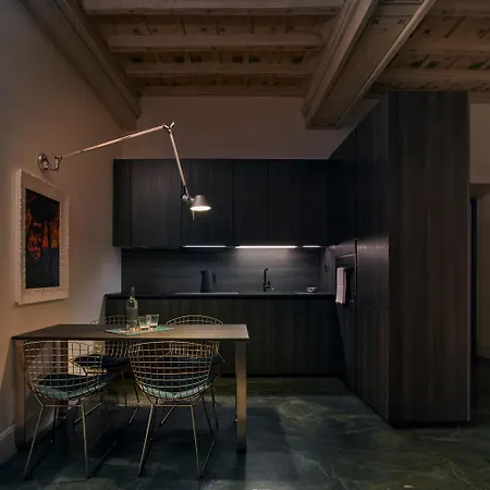 Palazzo Delle Pietre - Luxury Aparthotel Rom