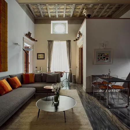 Palazzo Delle Pietre - Luxury Aparthotel Rom