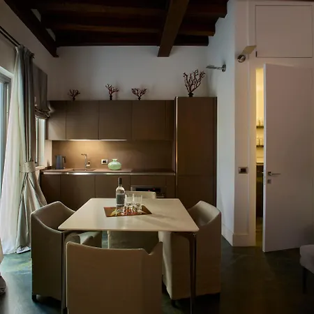 Aparthotel Palazzo Delle Pietre - Luxury Rom
