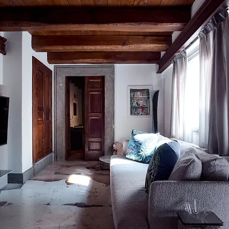 Aparthotel Palazzo Delle Pietre - Luxury 5*