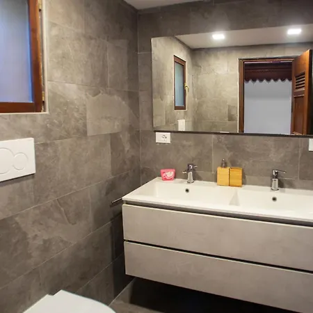 Holiday home Imperial House San Calisto 7