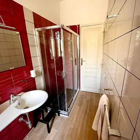Apartment Domus Centro *