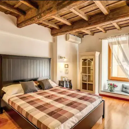 Un Relax A Fontana Di Trevi Appartement *