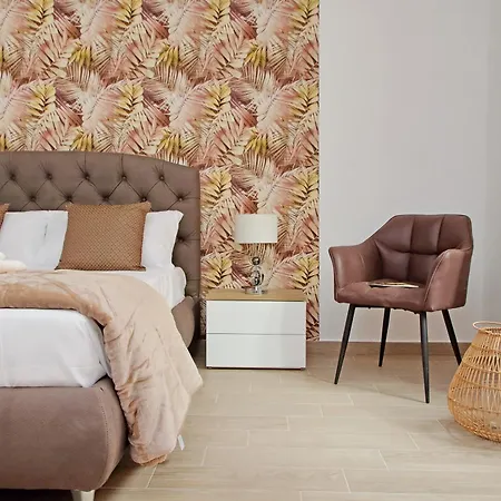 White Wood House Apartment