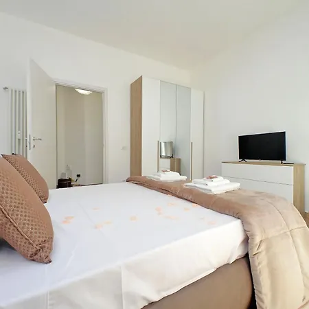 White Wood House * Roma