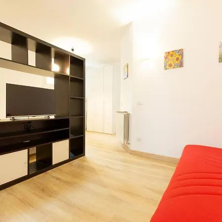 Apartment With Terrace 15 Min To Vatican & Trastevere Rome