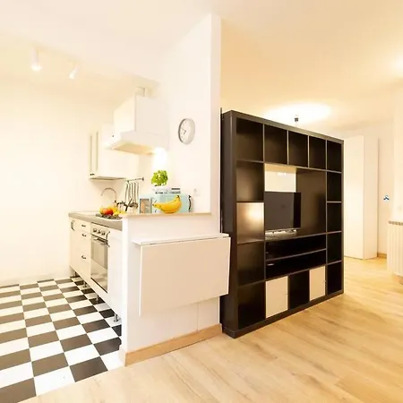 Apartment With Terrace 15 Min To Vatican & Trastevere