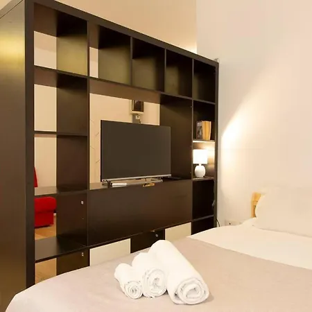 Apartment With Terrace 15 Min To Vatican & Trastevere *