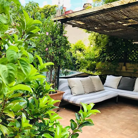 Stylish Duplex With Private Terrace Rome